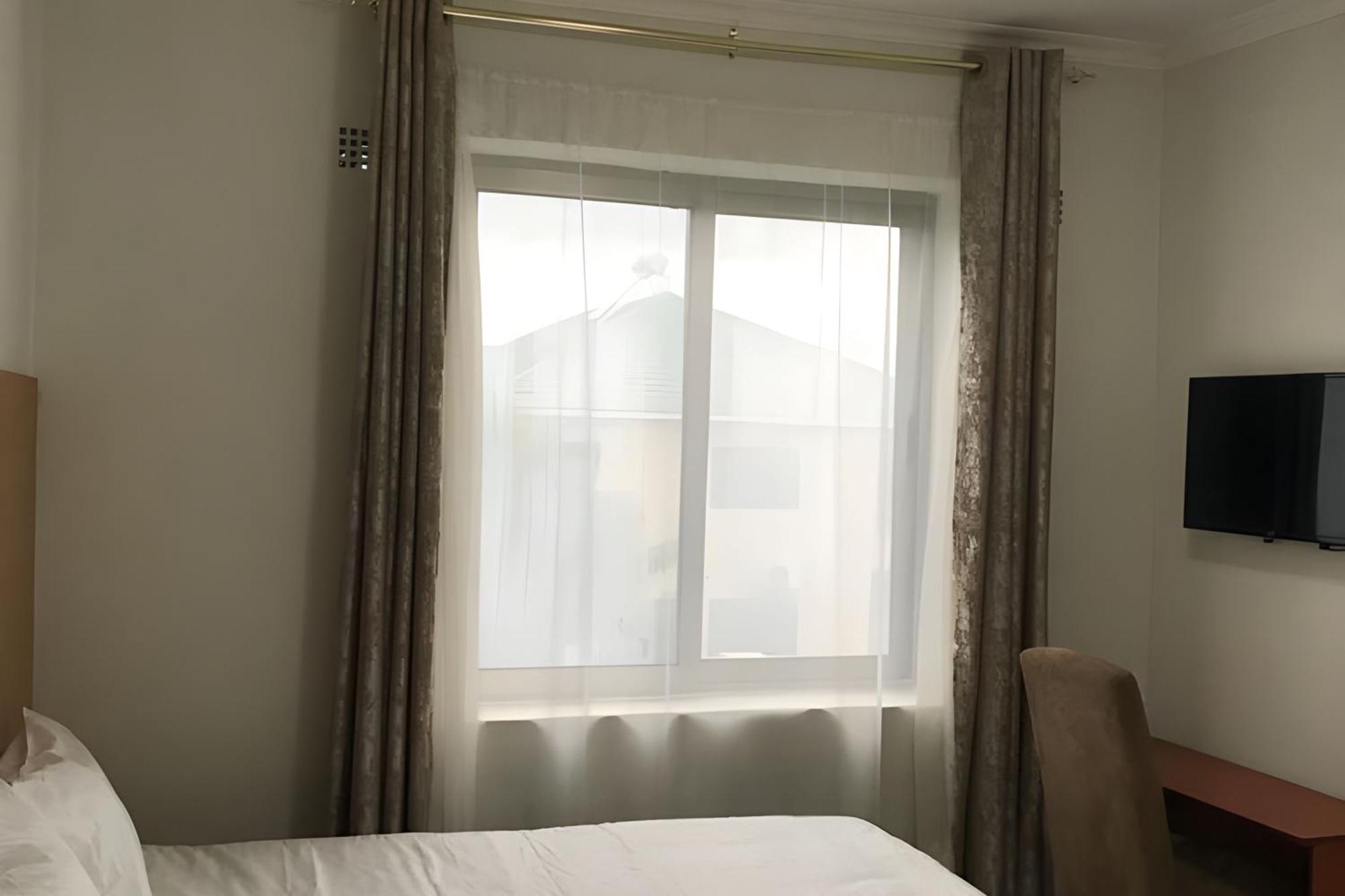 Divine Heights Bed And Breakfast Lilongwe Area 43 Exterior foto